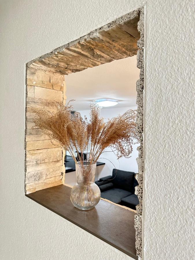 Amao-curry I 100qm I Exklusives Loft Ueber 3 Etagen I King-size Betten U Netflix Appartement Lahr/Schwarzwald