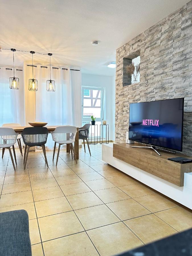 Amao-curry I 100qm I Exklusives Loft Ueber 3 Etagen I King-size Betten U Netflix Apartamento Lahr (Baden-Wurttemberg)