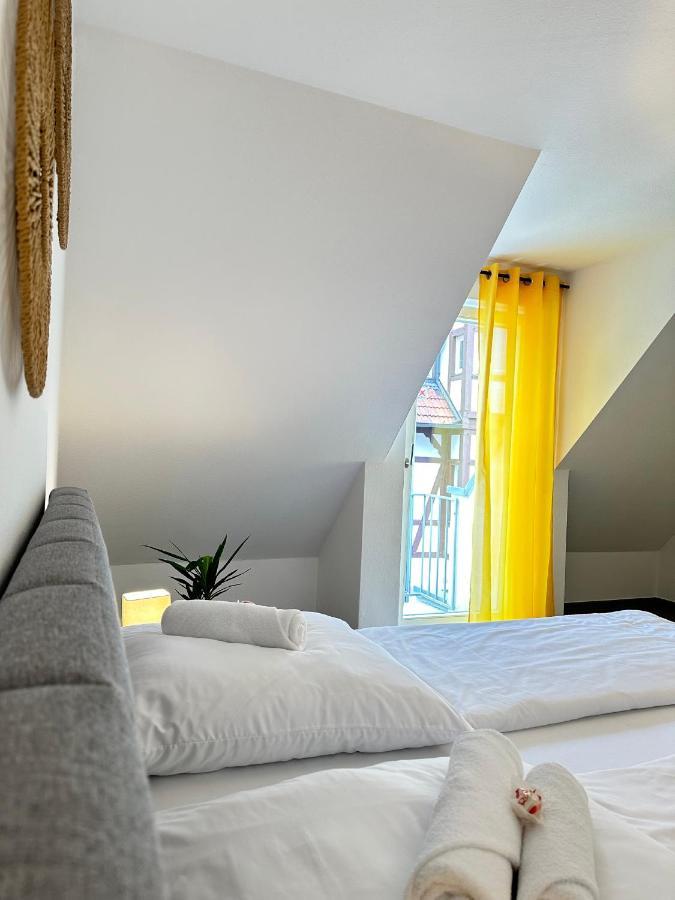 Amao-curry I 100qm I Exklusives Loft Ueber 3 Etagen I King-size Betten U Netflix Apartamento *