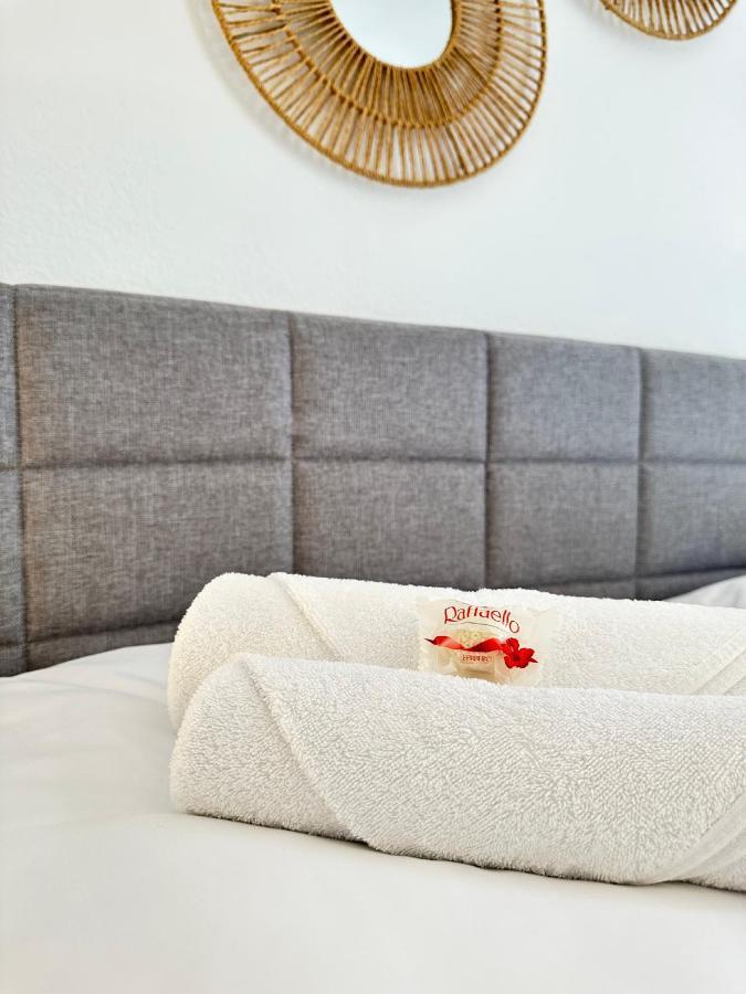 Amao-curry I 100qm I Exklusives Loft Ueber 3 Etagen I King-size Betten U Netflix Lahr (Baden-Wurttemberg)